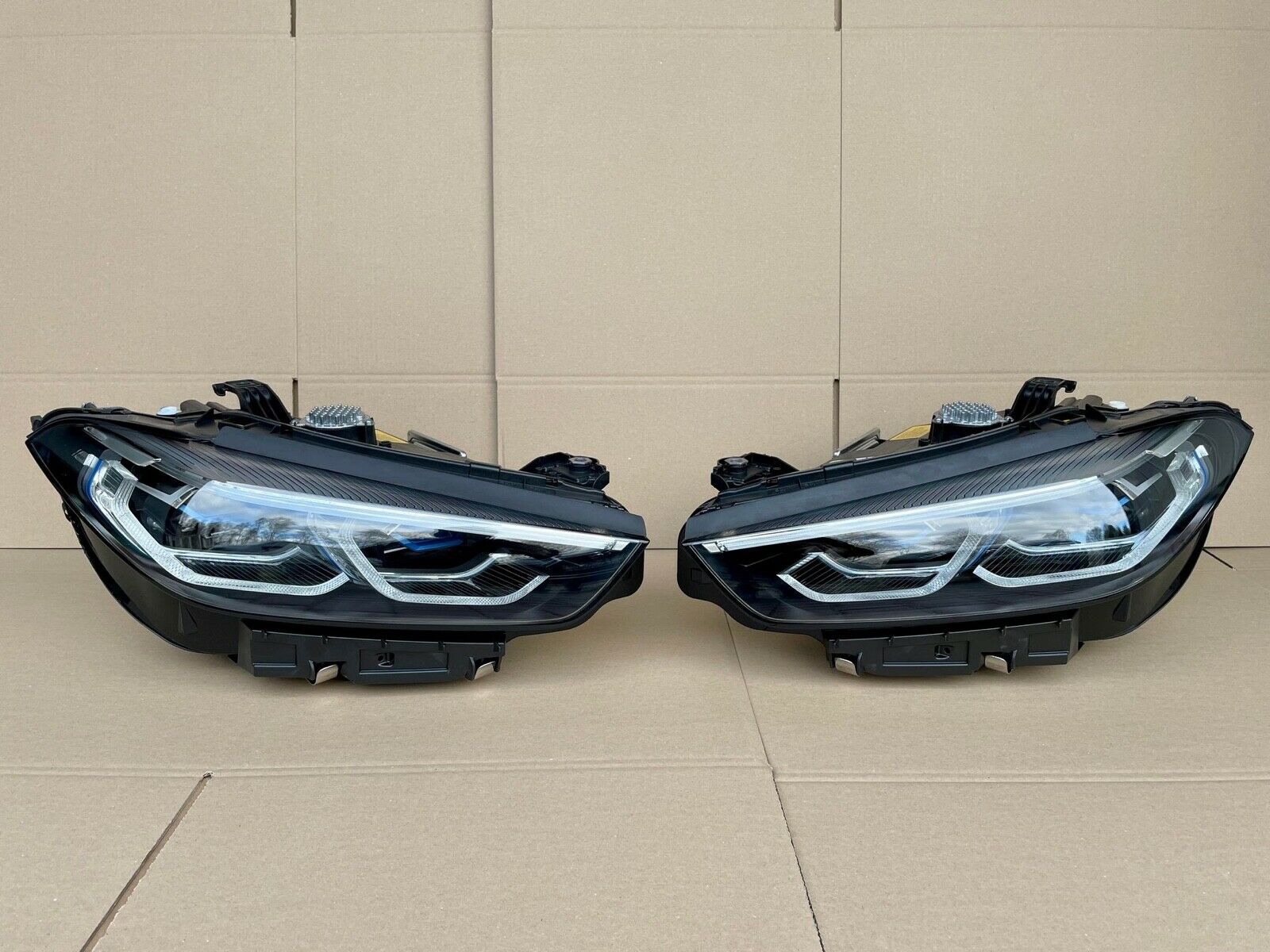 EWRC market 2020 2021 BMW 8 Series 840i 850i M8 LH RH Headlight ewrc-market-2020-2021-bmw-8-series-840i-850i-m8-lh-rh-headlight